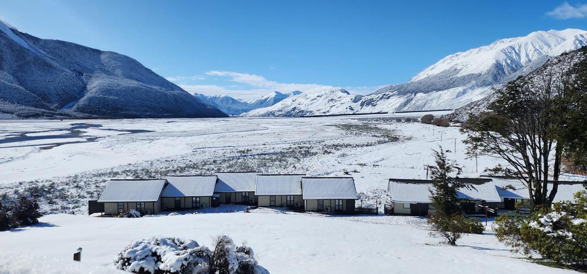 The Bealey Hotel Arthur's Pass Exterior photo