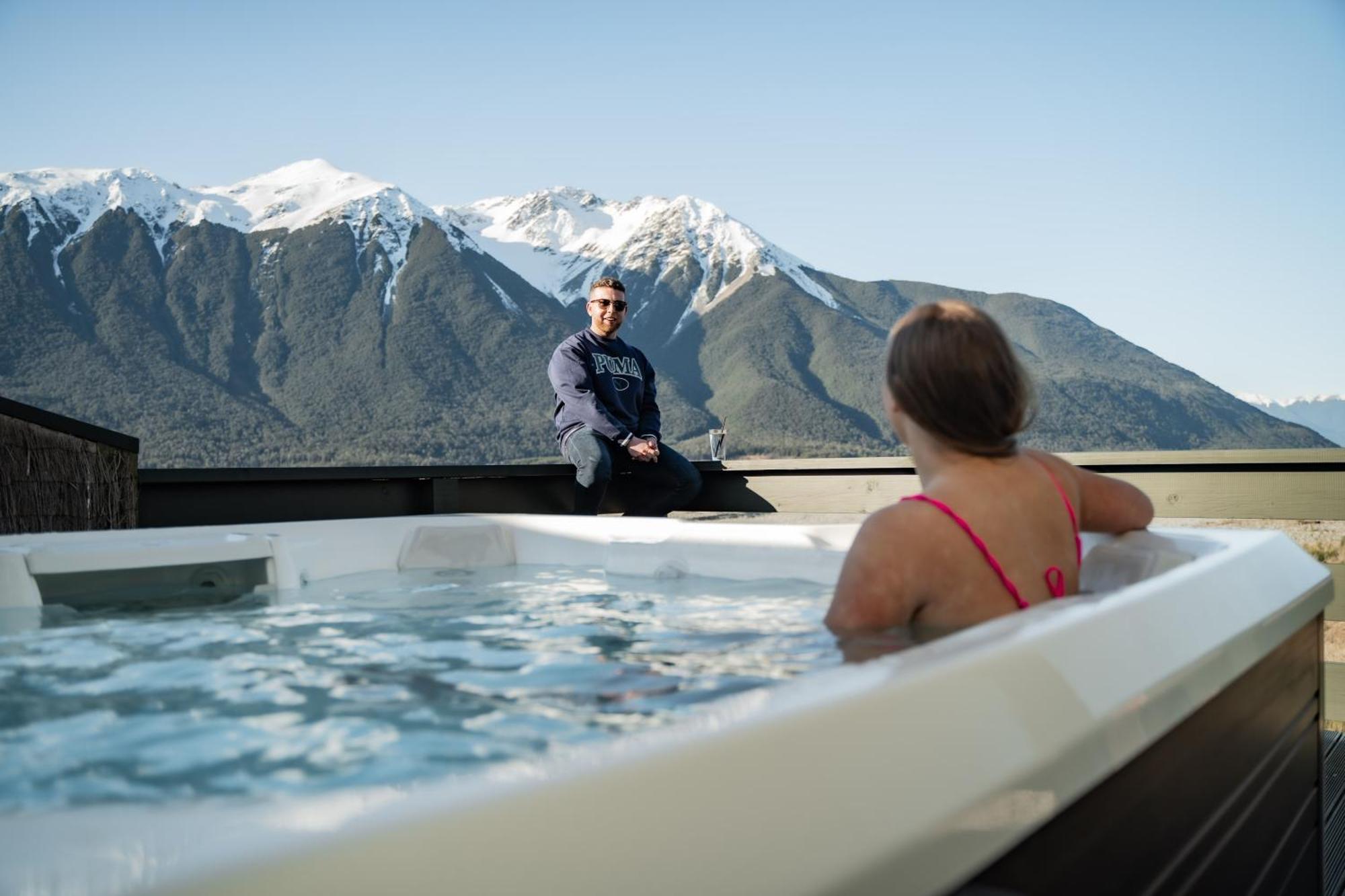 The Bealey Hotel Arthur's Pass Exterior photo